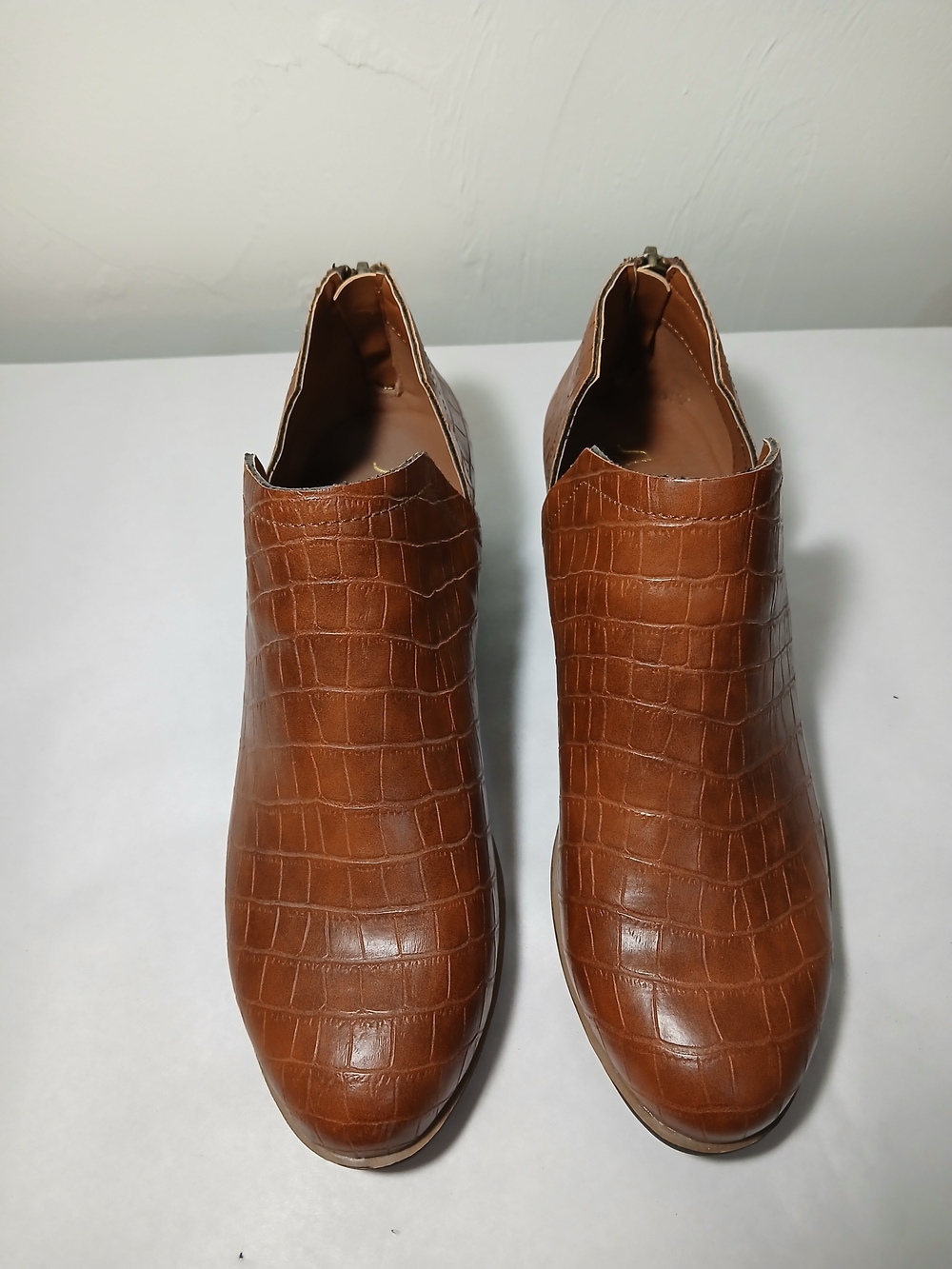 Sugar Women Brown Faux Leather Ankle Bootie 8M